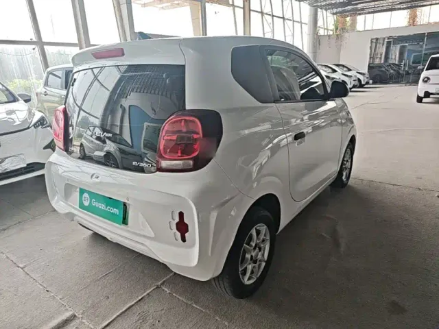 Roewe Clever — Фото автомобиля 6