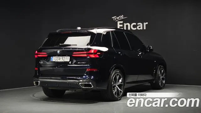 BMW X5 xDrive 40i M Sport — Фото автомобиля 2