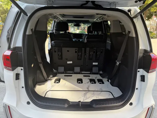 GAC Trumpchi M8 — Фото автомобиля 15