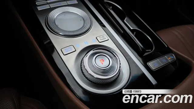 Genesis G80 RG3 — Фото автомобиля 12