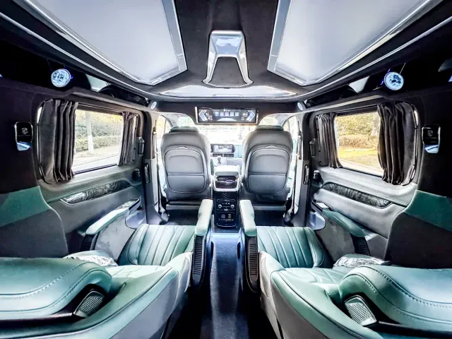 Ford Tourneo — Фото автомобиля 15