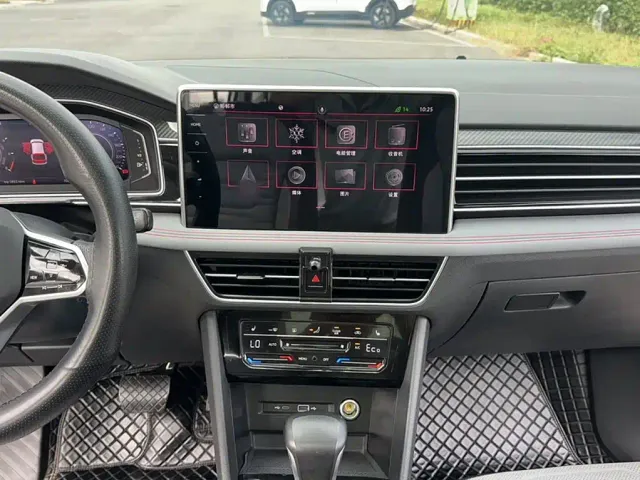 Volkswagen Tiguan L PHEV — Фото автомобиля 7
