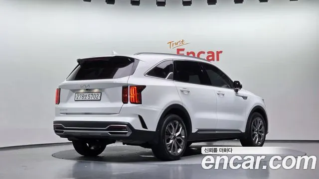 Фотография автомобиля — Kia Sorento Sorento 4-е поколение Дизель 2.2 2WD