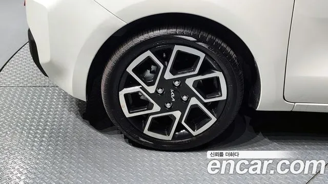 Kia RAY Новый Kia Ray Signature — Фото автомобиля 5