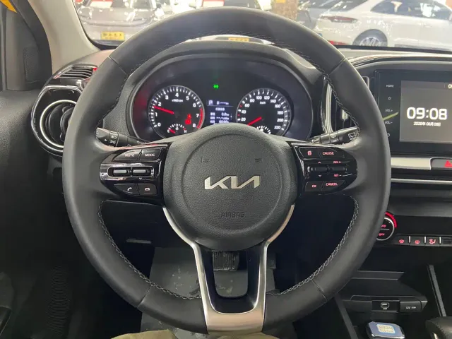 Kia KX1 — Фото автомобиля 19