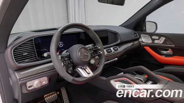 Mercedes-Benz GLE-Class — Фото автомобиля 13