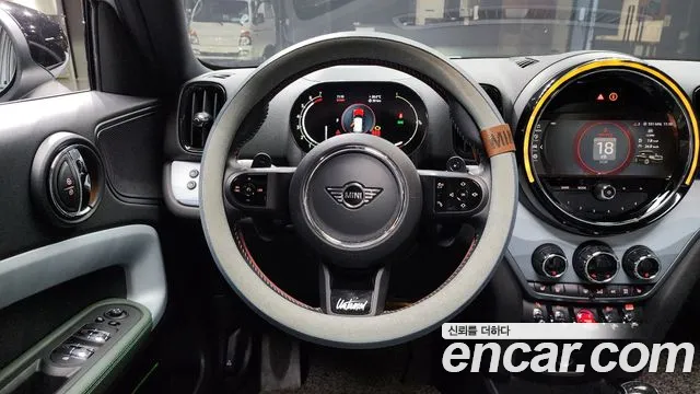 Mini Countryman — Фото автомобиля 13