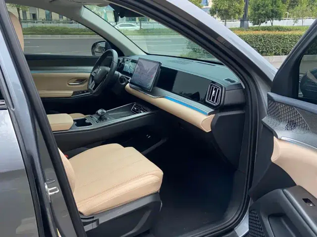 BYD Song Pro — Фото автомобиля 6