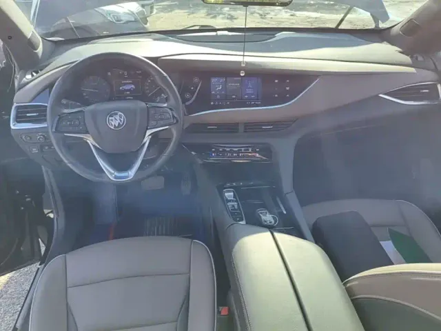 Buick Enclave — Фото автомобиля 9