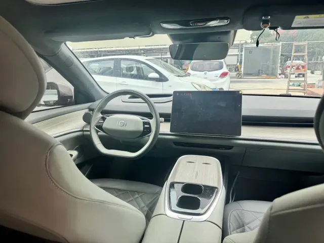 Changan Qiyuan A07 — Фото автомобиля 8