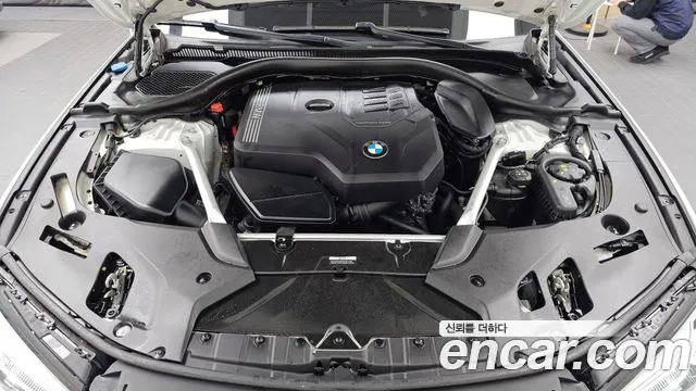 BMW 5 Series G30 — Фото автомобиля 9