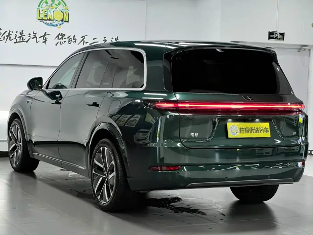 Li Auto L9 — Фото автомобиля 7