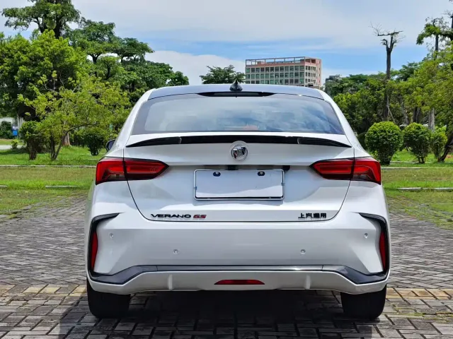 Buick Verano — Фото автомобиля 9