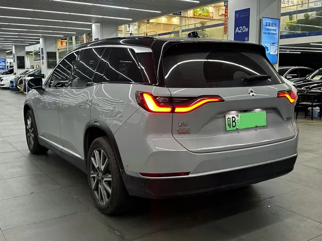 Nio ES8 — Фото автомобиля 15