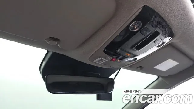 Kia Niro The All New — Фото автомобиля 23