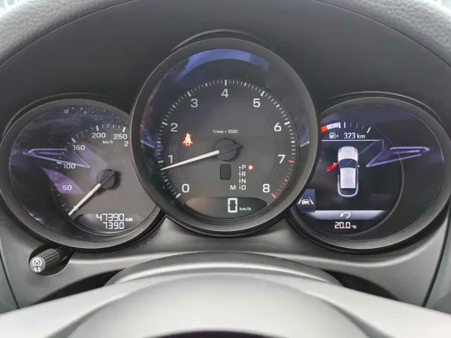 Porsche Macan — Фото автомобиля 14