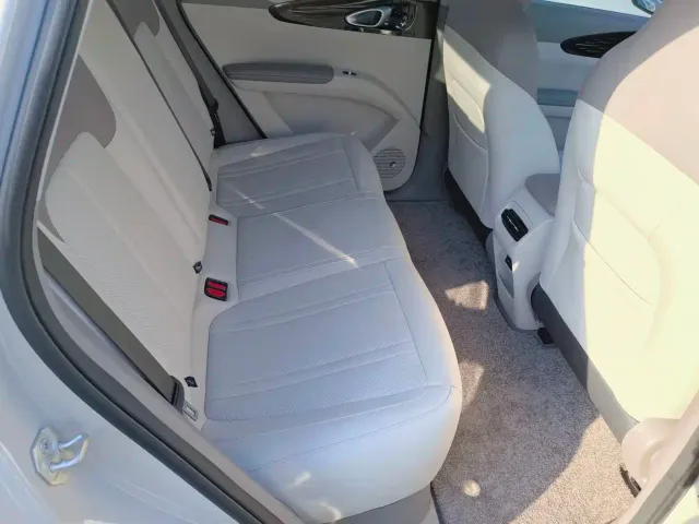 Geely Starry Wish — Фото автомобиля 14