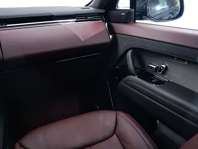 Land Rover Range Rover Sport 2023 400PS Dynamic SE — Фото автомобиля 28