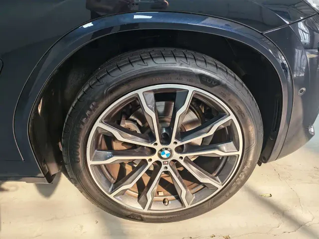 BMW X3 — Фото автомобиля 18