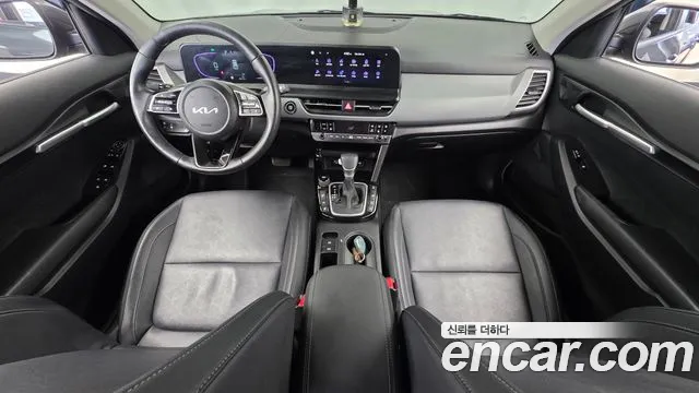 Kia Seltos — Фото автомобиля 10