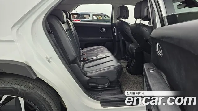 Hyundai Ioniq 5 — Фото автомобиля 12