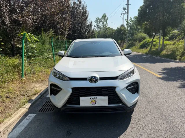 Toyota Wildlander — Фото автомобиля 2