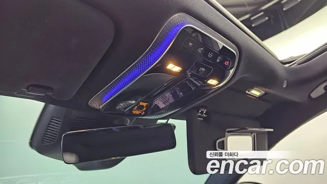Mercedes-Benz S-Class — Фото автомобиля 28