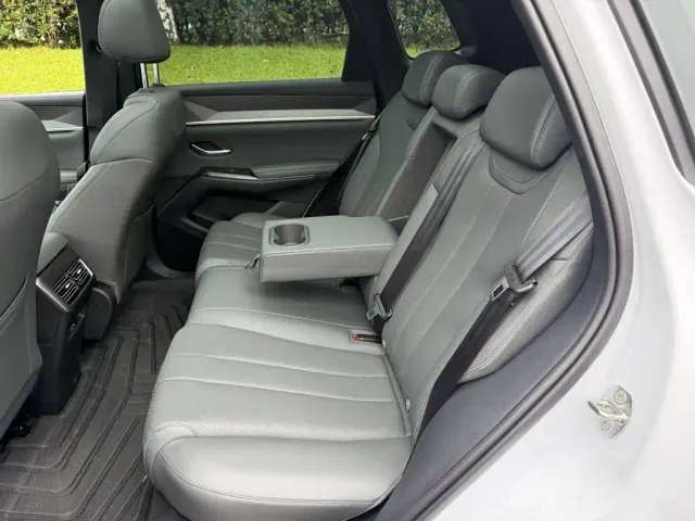 BYD Song Pro — Фото автомобиля 12