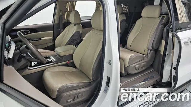 Kia Canival Carnival 4 поколение Бензин 7 мест Hi-Limousine — Фото автомобиля 11