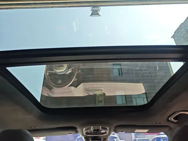 Geely Xingyue L — Фото автомобиля 17