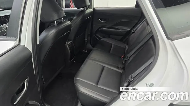 Hyundai Kona SX2 — Фото автомобиля 16