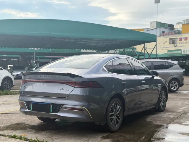 BYD Qin PLUS — Фото автомобиля 4