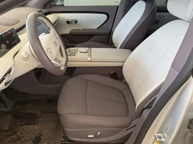 Changan Qiyuan A06 — Фото автомобиля 14