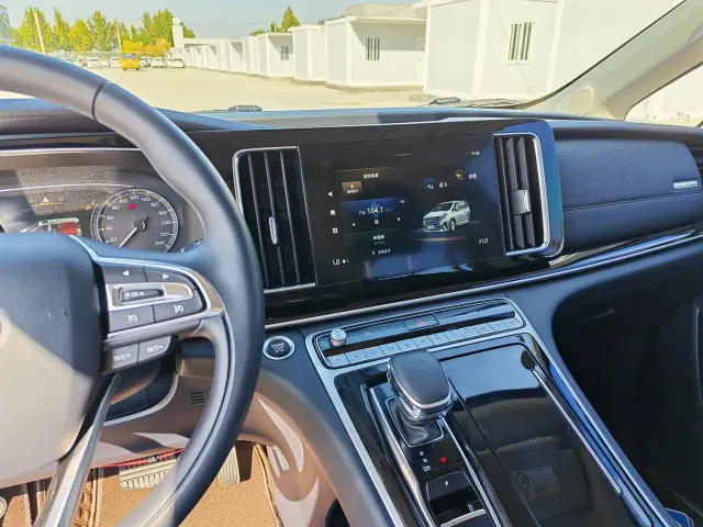GAC Trumpchi M8 — Фото автомобиля 12