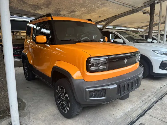 Baojun Yep — Фото автомобиля 3