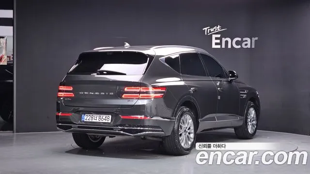 Genesis GV80 2.5T Бензин AWD — Фото автомобиля 2