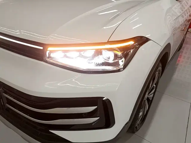 Volkswagen Tharu — Фото автомобиля 23