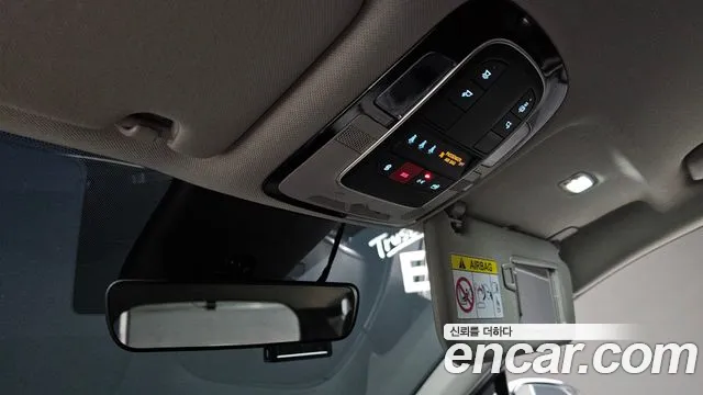 Hyundai Santafe — Фото автомобиля 19