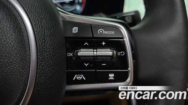 Kia Carnival 4th Gen — Фото автомобиля 24