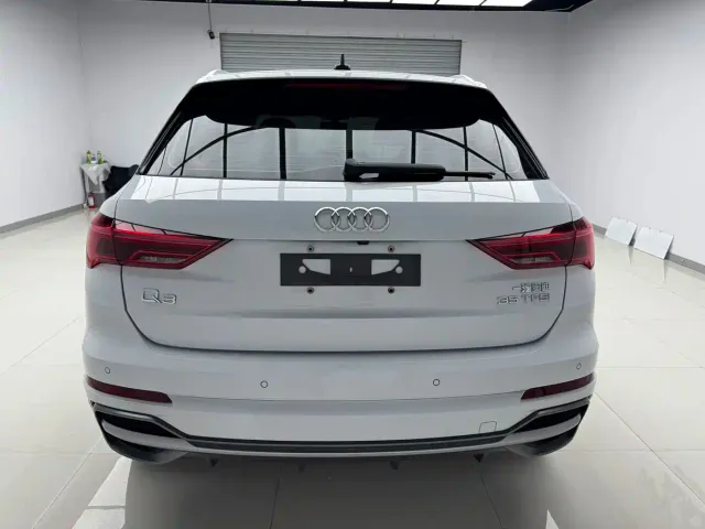 Audi Q3 — Фото автомобиля 6