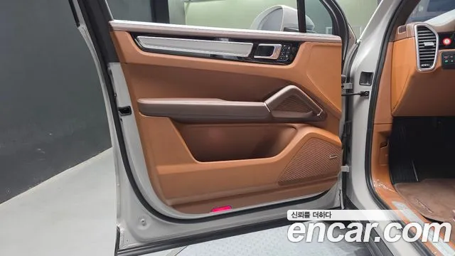 Porsche Cayenne PO536 — Фото автомобиля 13