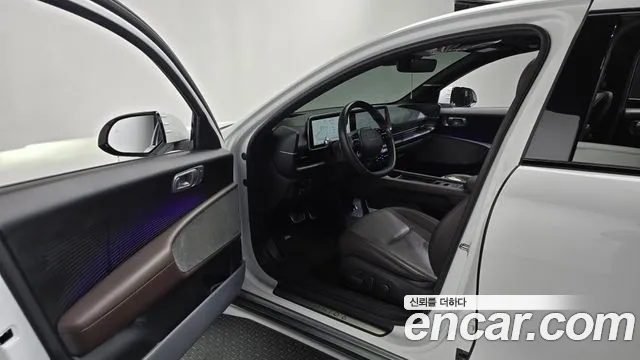 Hyundai Ioniq6 — Фото автомобиля 3
