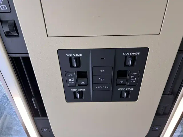Toyota Alphard — Фото автомобиля 19