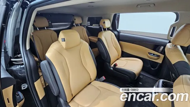 Kia Canival Carnival 4 поколение 9 мест Prestige — Фото автомобиля 12