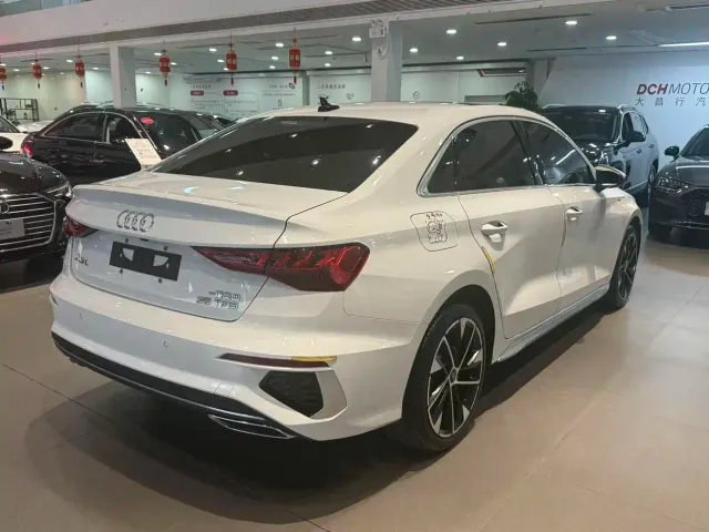 Audi A3 — Фото автомобиля 4