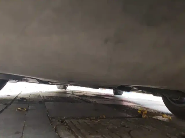 Tesla Model 3 — Фото автомобиля 24