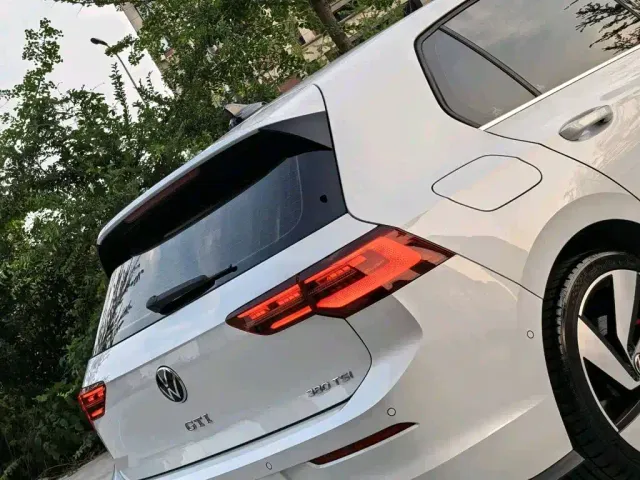 Volkswagen Golf GTI — Фото автомобиля 6