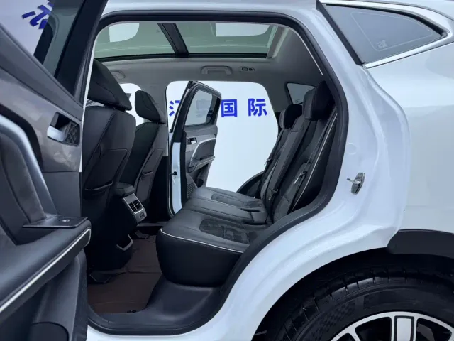 Haval H6 — Фото автомобиля 12