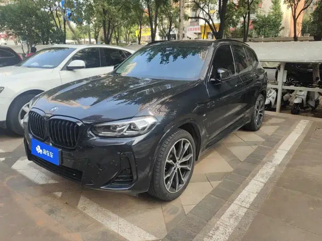 Фотография автомобиля — BMW X3