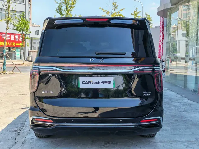 Hongqi HQ9 PHEV — Фото автомобиля 14